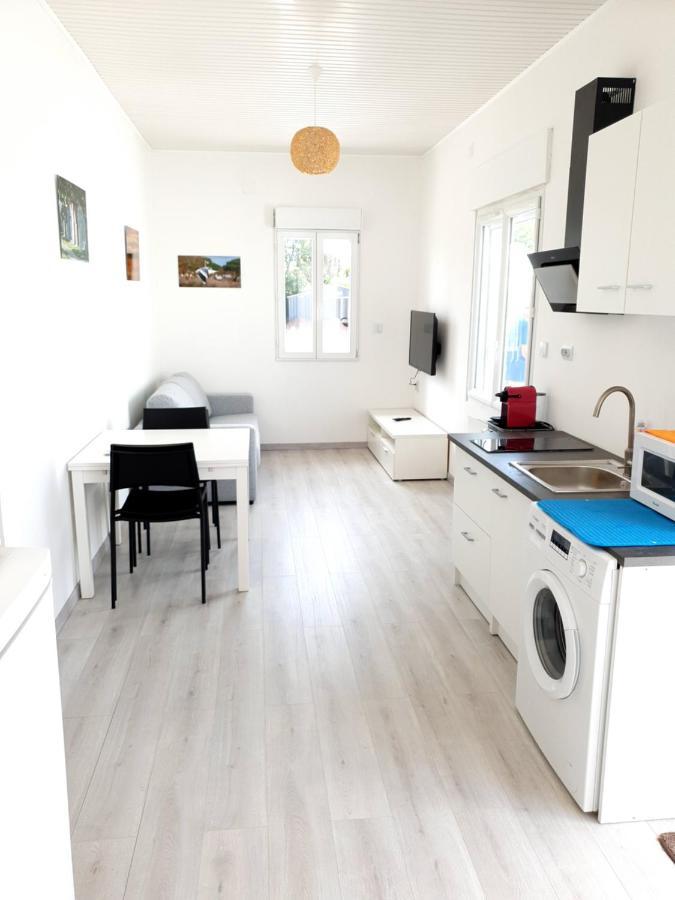 Beau Logement Avec Terrasse, Jacuzzi Et Terrain De Petanque Privatif A 5 Minutes De La Plage Audenge Exterior photo